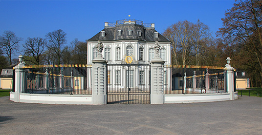 Jagdschloss Falkenlust
