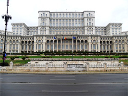 Parlamentspalast Bukarest - Foto: Ferran Cornellà - GNU-FDL - commons.wikimedia.org